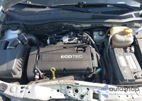 2008 Saturn Astra Xr from USA, damaged, VIN W08AT671X85072523